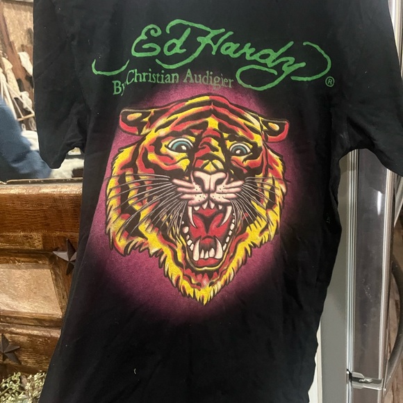 Ed Hardy Tops - Ed Hardy Black Tee with Fierce Tiger Design